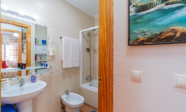 Sale - Terraced house -
Orihuela Costa - PAU 8