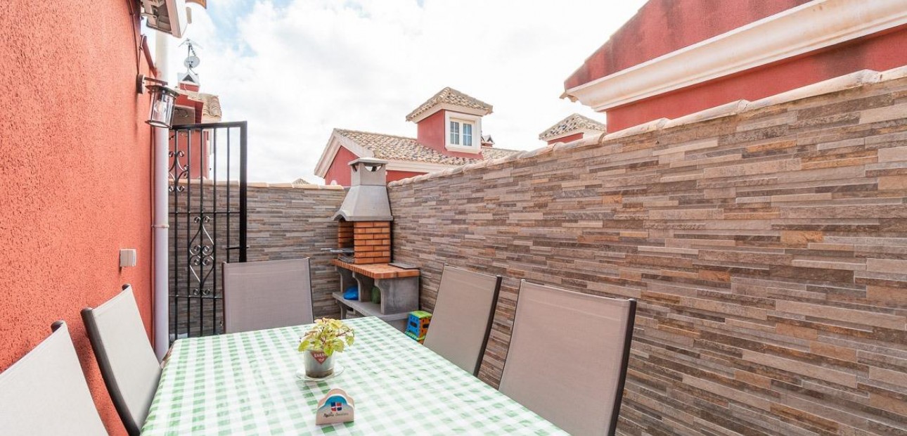 Sale - Terraced house -
Orihuela Costa - PAU 8
