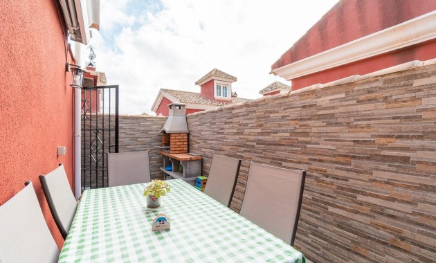 Sale - Terraced house -
Orihuela Costa - PAU 8
