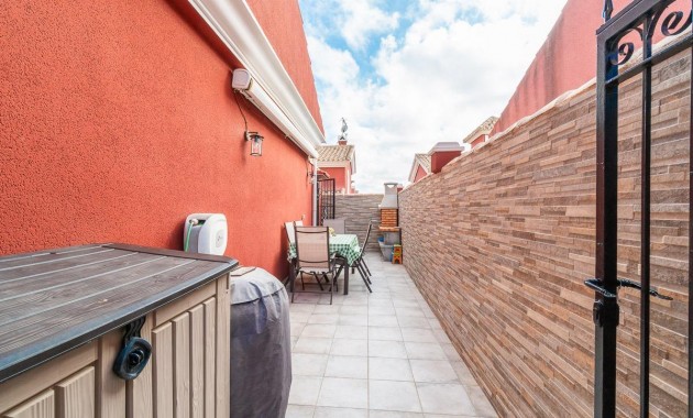 Sale - Terraced house -
Orihuela Costa - PAU 8