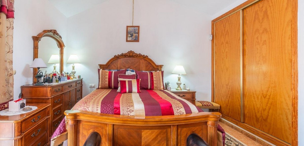 Sale - Terraced house -
Orihuela Costa - PAU 8