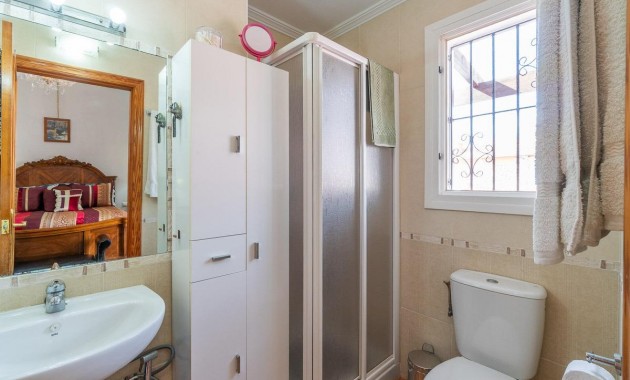 Sale - Terraced house -
Orihuela Costa - PAU 8