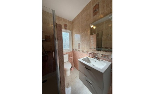Alquiler a largo plazo - Villa -
Torrevieja - Los Balcones - Los Altos del Edén