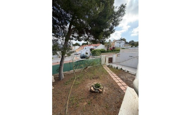 Alquiler a largo plazo - Villa -
Torrevieja - Los Balcones - Los Altos del Edén