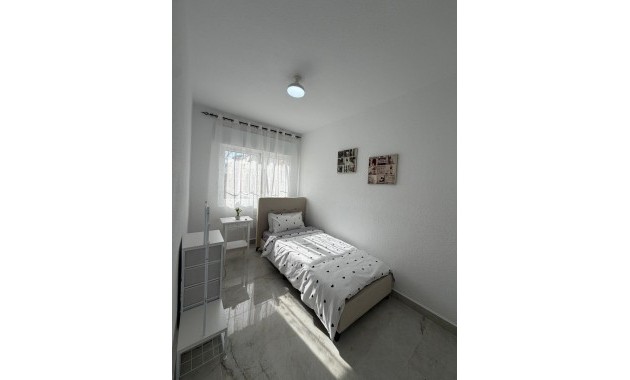 Alquiler a largo plazo - Villa -
Torrevieja - Los Balcones - Los Altos del Edén