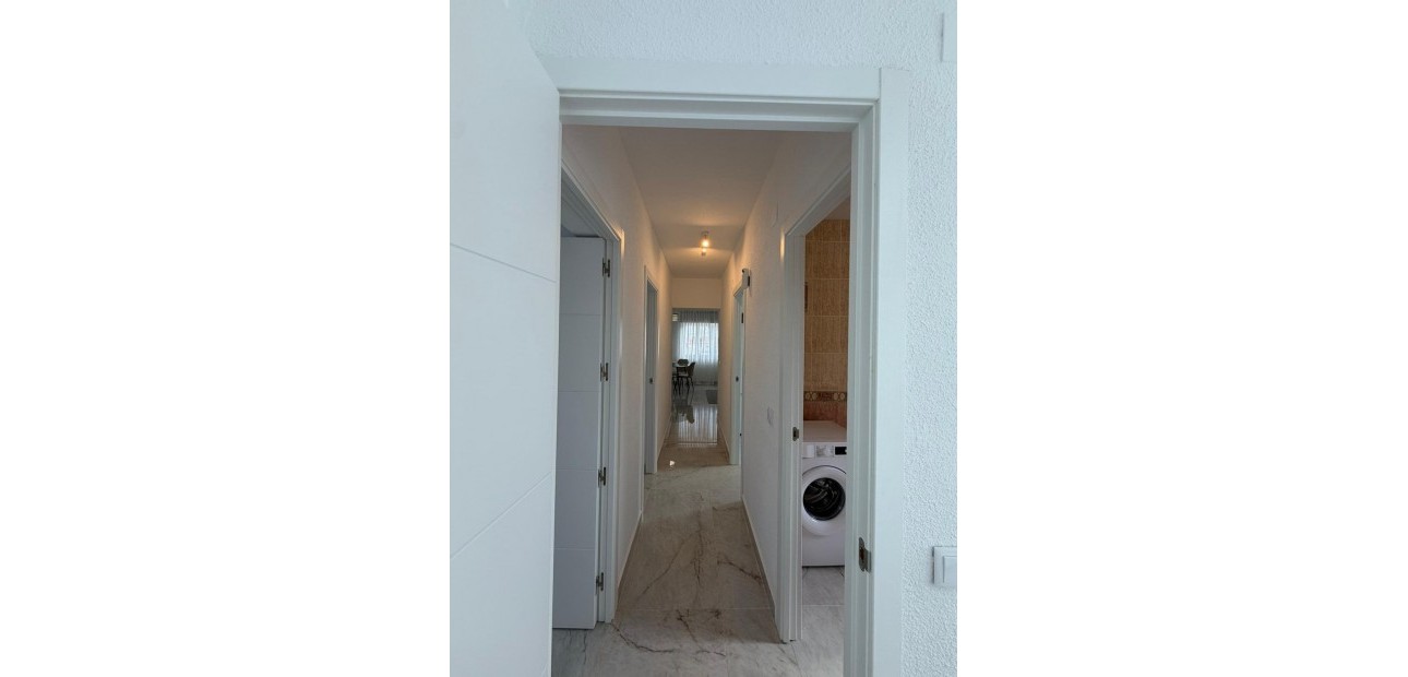 Alquiler a largo plazo - Villa -
Torrevieja - Los Balcones - Los Altos del Edén