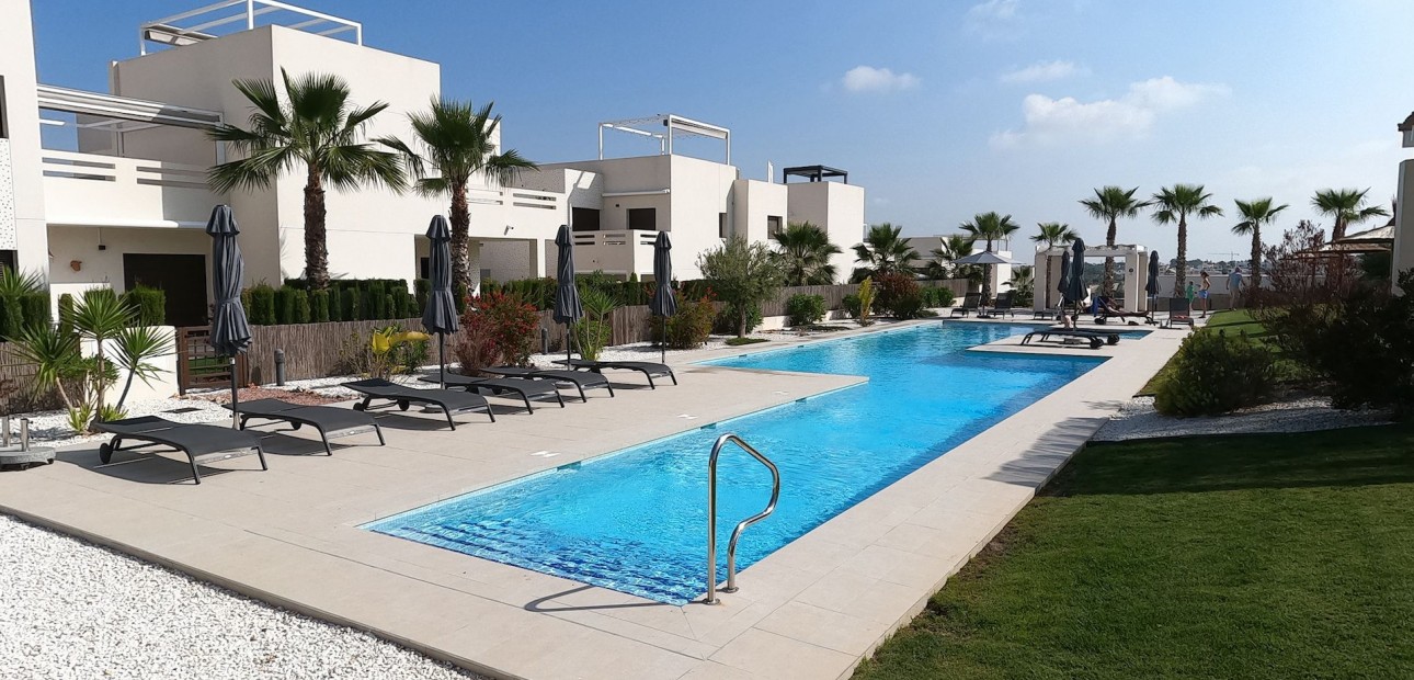 Sale - Apartment / flat -
Algorfa - La Finca Golf Resort