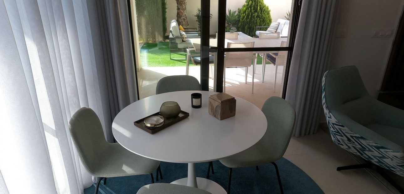 Sale - Apartment / flat -
Algorfa - La Finca Golf Resort