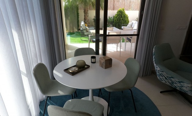 Sale - Apartment / flat -
Algorfa - La Finca Golf Resort