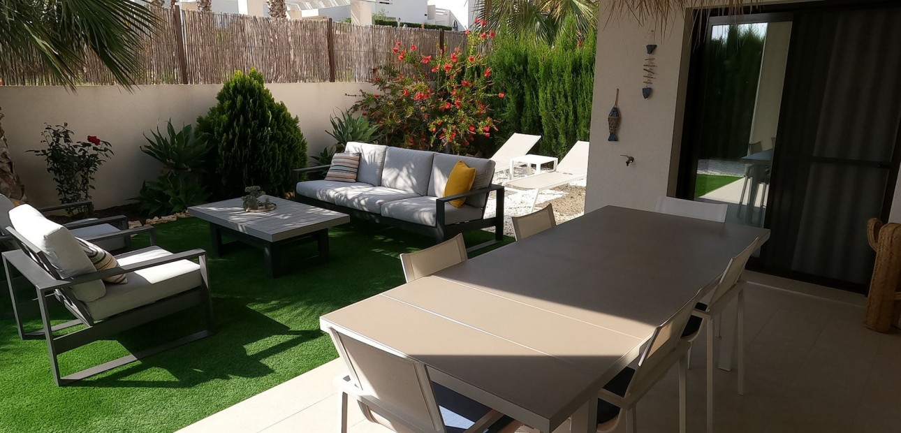 Sale - Apartment / flat -
Algorfa - La Finca Golf Resort