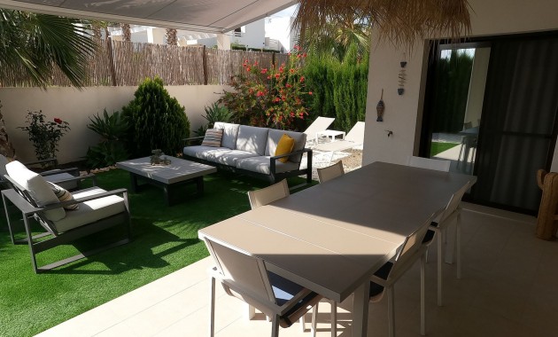 Sale - Apartment / flat -
Algorfa - La Finca Golf Resort