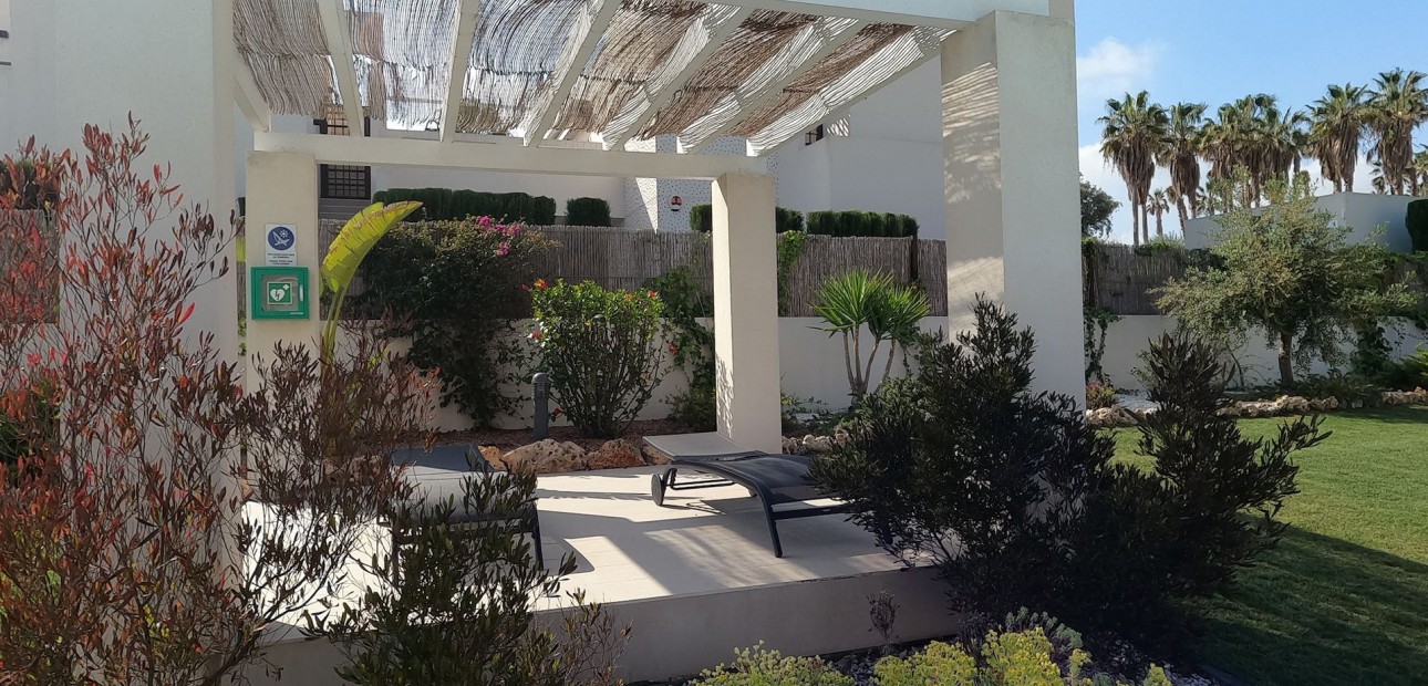 Sale - Apartment / flat -
Algorfa - La Finca Golf Resort