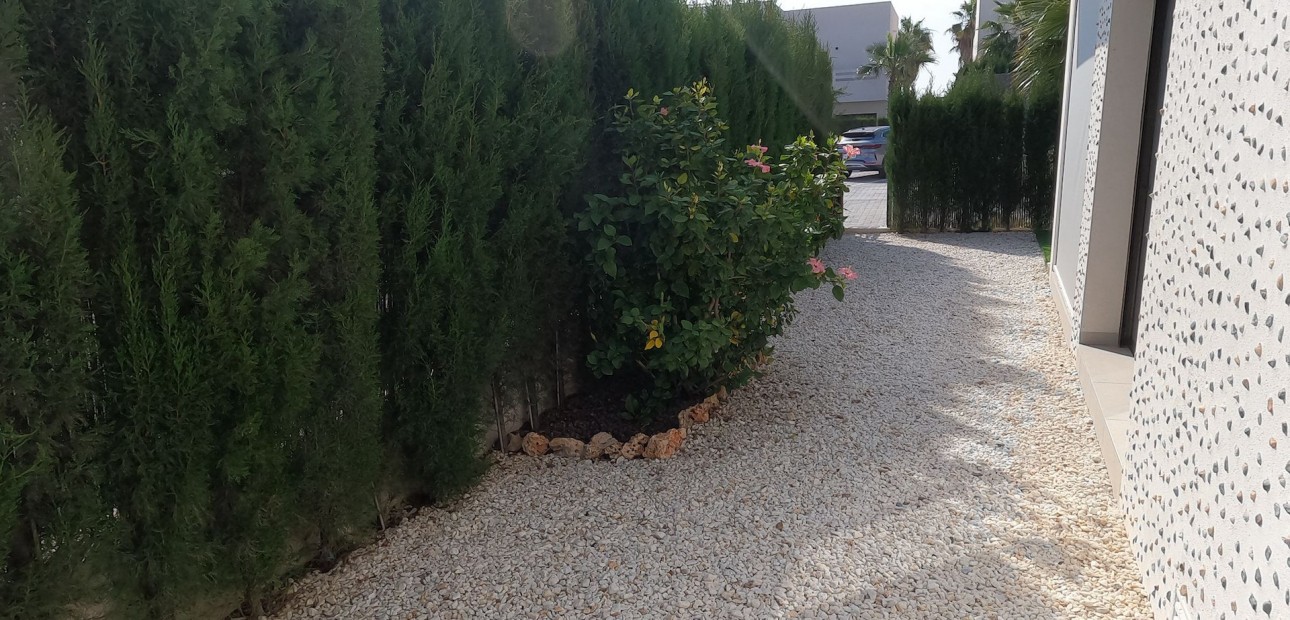 Sale - Apartment / flat -
Algorfa - La Finca Golf Resort