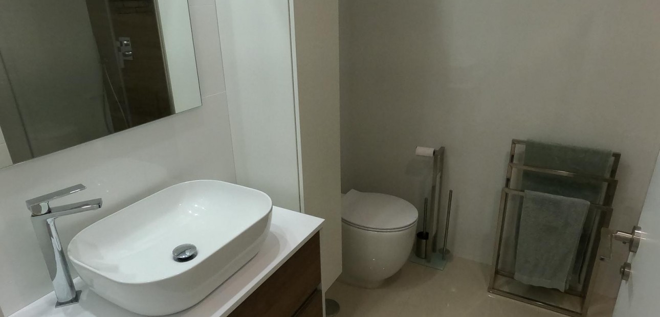 Sale - Apartment / flat -
Algorfa - La Finca Golf Resort