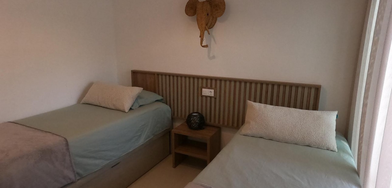 Sale - Apartment / flat -
Algorfa - La Finca Golf Resort