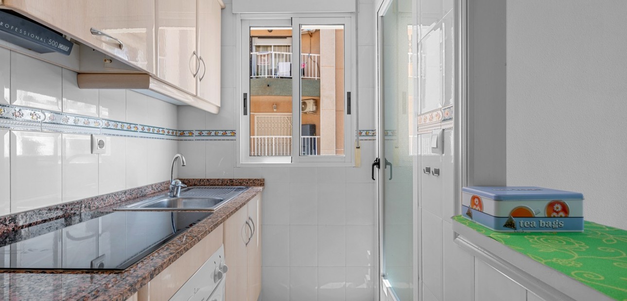 Sale - Apartment / flat -
Torrevieja - La Mata