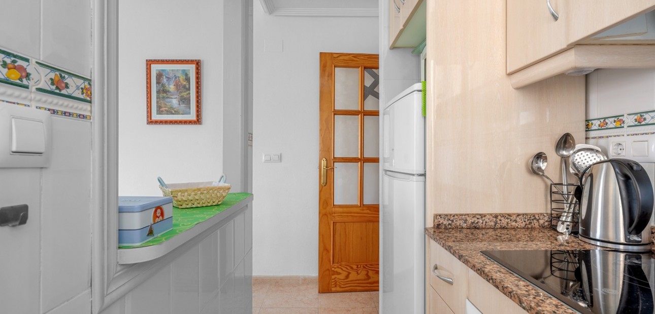 Sale - Apartment / flat -
Torrevieja - La Mata