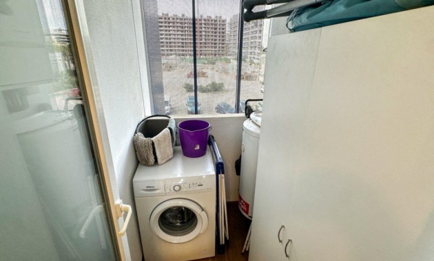 Sale - Apartment / flat -
Torrevieja - Punta prima