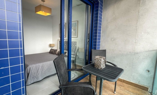 Sale - Apartment / flat -
Torrevieja - Punta prima