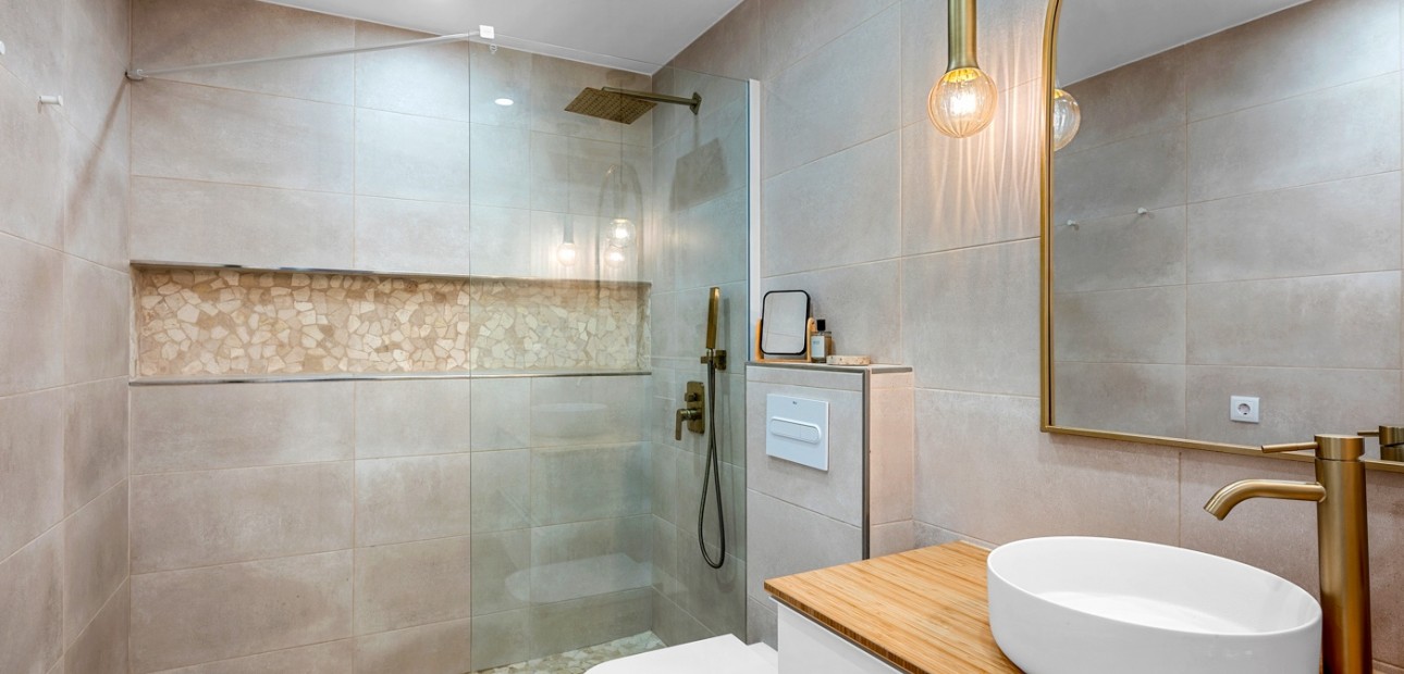 Sale - Townhouse -
Alicante - Playa San Juan