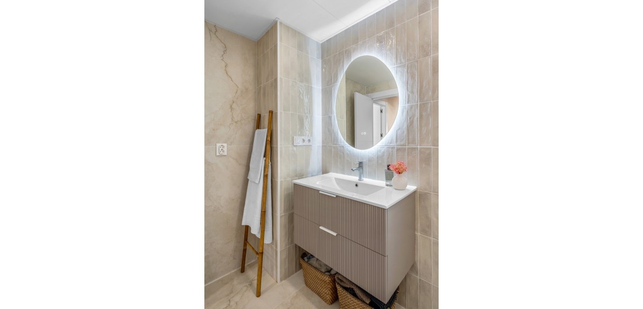 Sale - Townhouse -
Alicante - Playa San Juan