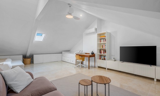 Sale - Townhouse -
Alicante - Playa San Juan