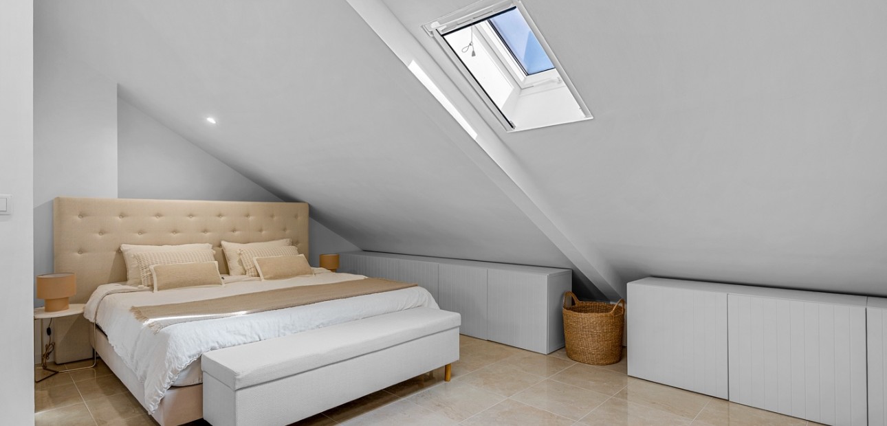 Sale - Townhouse -
Alicante - Playa San Juan
