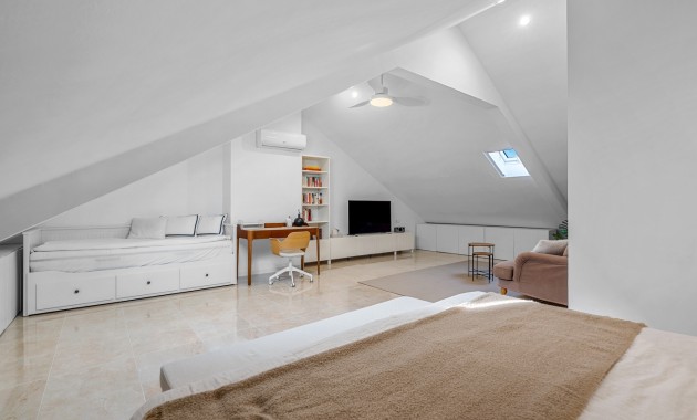 Sale - Townhouse -
Alicante - Playa San Juan