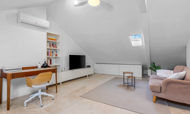 Sale - Townhouse -
Alicante - Playa San Juan