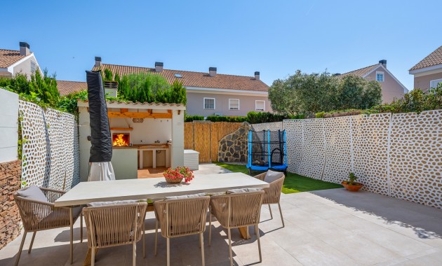 Sale - Townhouse -
Alicante - Playa San Juan