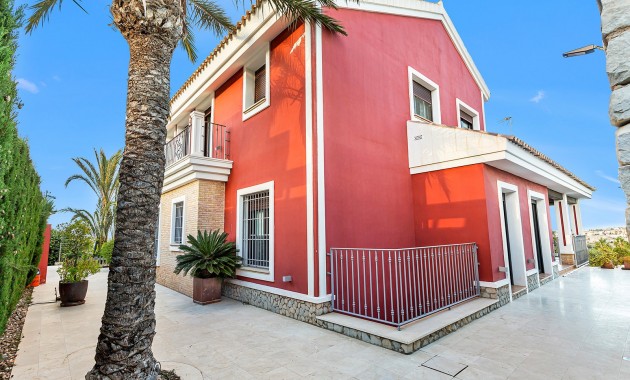 Sale - Detached Villa -
Algorfa - La Finca Golf Resort