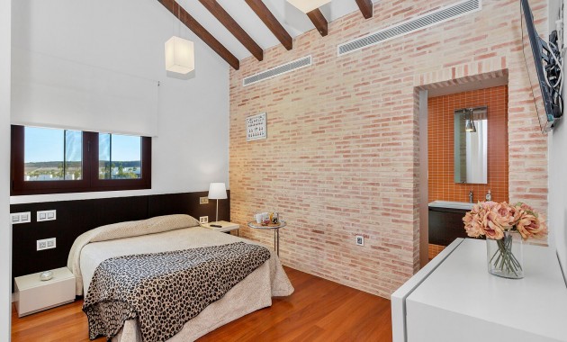 Sale - Detached Villa -
Algorfa - La Finca Golf Resort