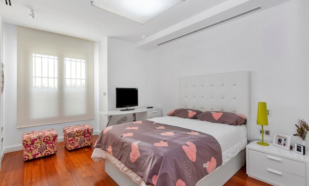 Sale - Detached Villa -
Algorfa - La Finca Golf Resort
