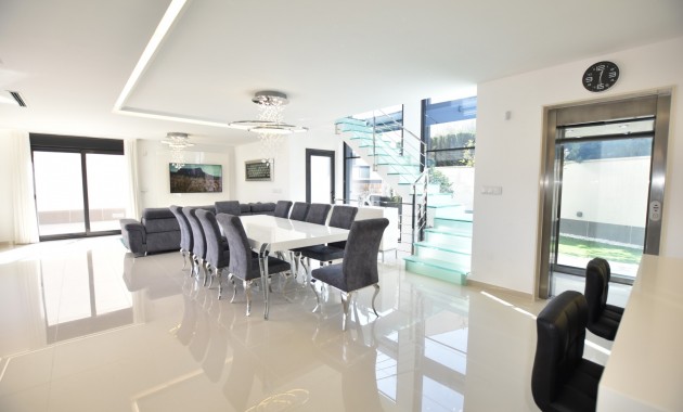 Sale - Detached Villa -
San Miguel de Salinas - San Miguel - Town