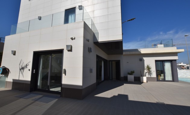Sale - Detached Villa -
San Miguel de Salinas - San Miguel - Town