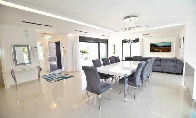 Sale - Detached Villa -
San Miguel de Salinas - San Miguel - Town