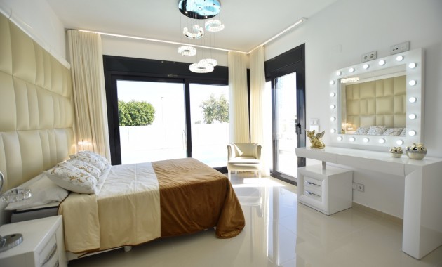 Sale - Detached Villa -
San Miguel de Salinas - San Miguel - Town