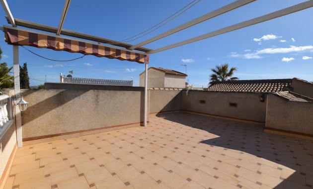 Sale - Detached Villa -
Algorfa - Montemar