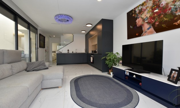 Sale - Detached Villa -
Los Montesinos - La Herrada
