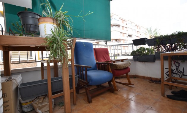 Sale - Apartment / flat -
Torrevieja - Torrevieja - Centre