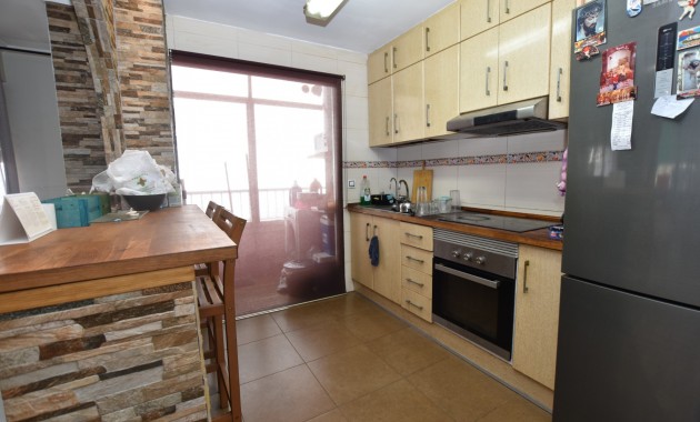 Sale - Apartment / flat -
Torrevieja - Torrevieja - Centre