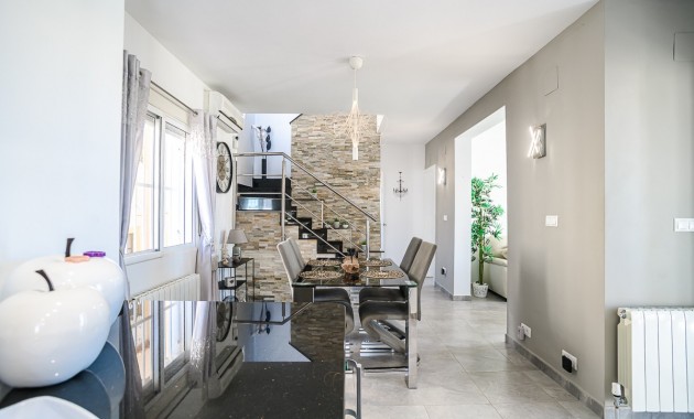 Sale - House -
Algorfa - ALGORFA