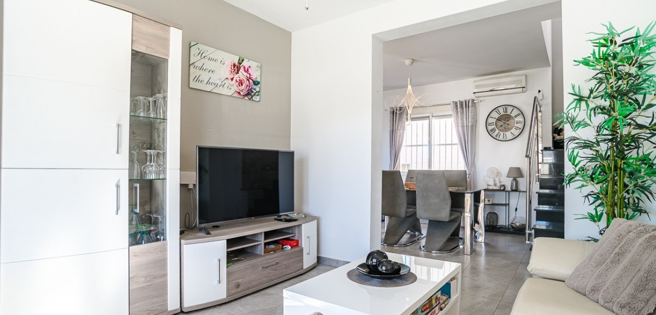Sale - House -
Algorfa - ALGORFA