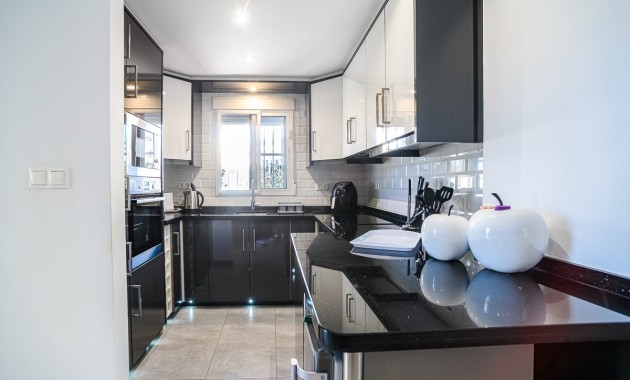 Sale - House -
Algorfa - ALGORFA