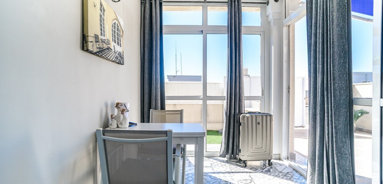 Sale - House -
Algorfa - ALGORFA