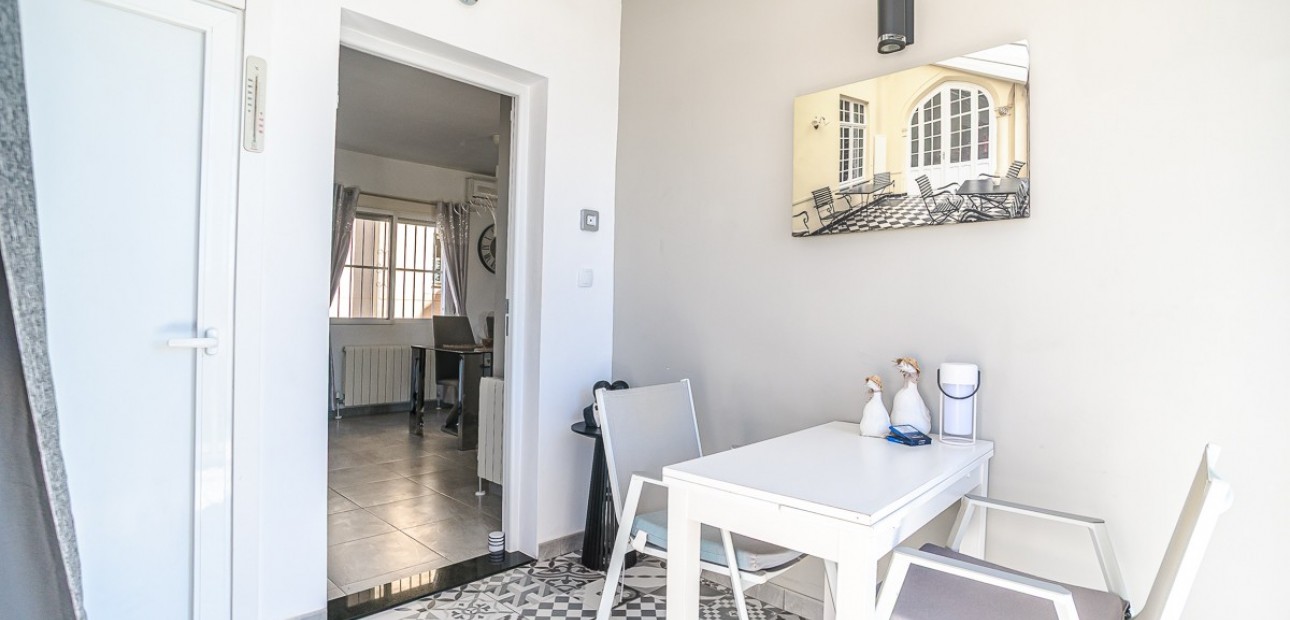 Sale - House -
Algorfa - ALGORFA