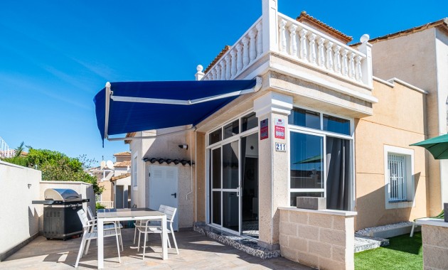 Sale - House -
Algorfa - ALGORFA