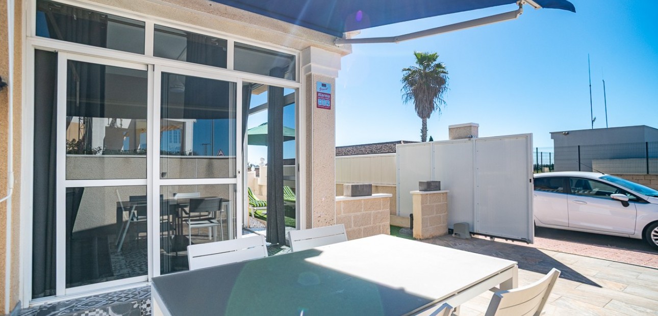 Sale - House -
Algorfa - ALGORFA