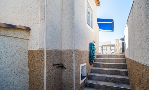 Sale - House -
Algorfa - ALGORFA