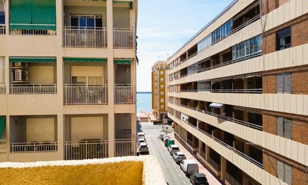 Sale - Apartment / flat -
Torrevieja - Acequion